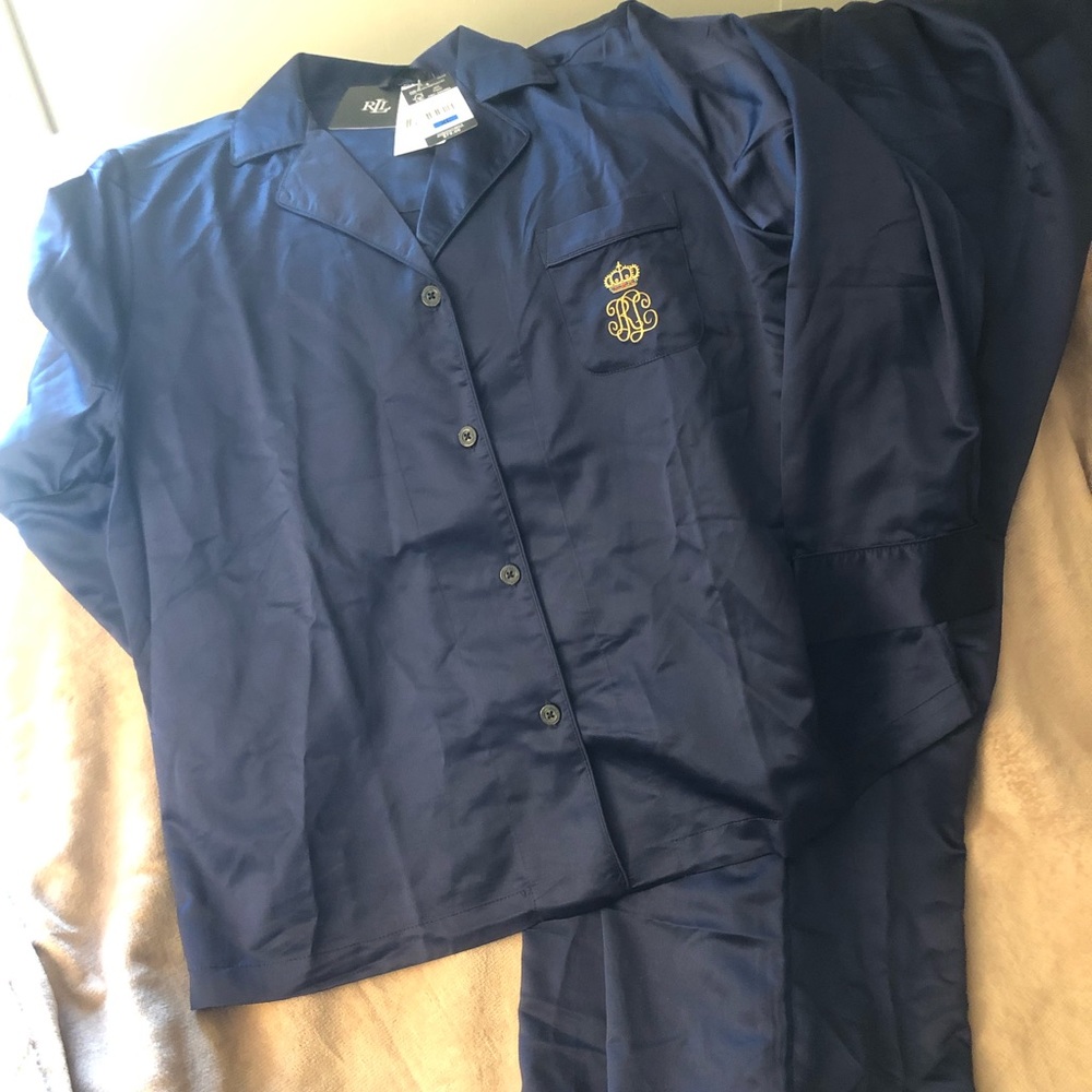 Navy blue women’s silk pajamas